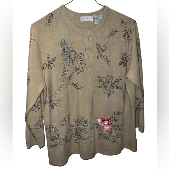 White Stag Cardigan - Picture 1 of 5